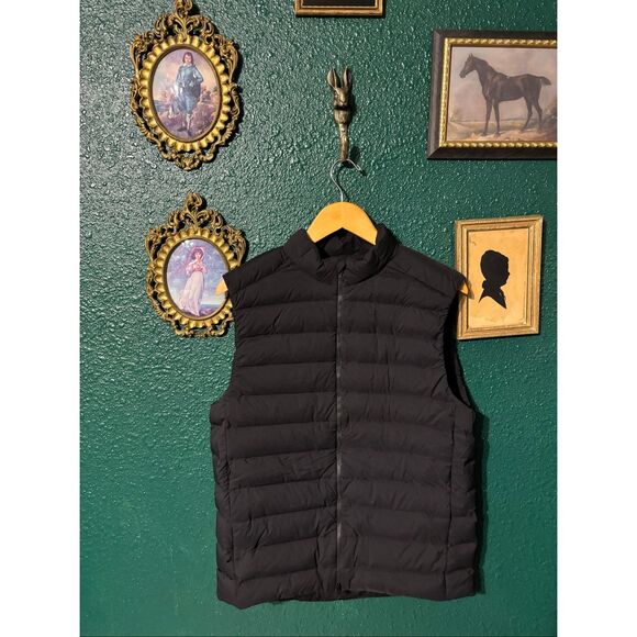 Lululemon Navigation Stretch Down Vest Mens Medium Black Lightweight Performance